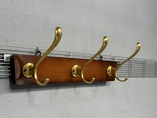 Vintage kapstok met gouden haken – elegantie en karakter