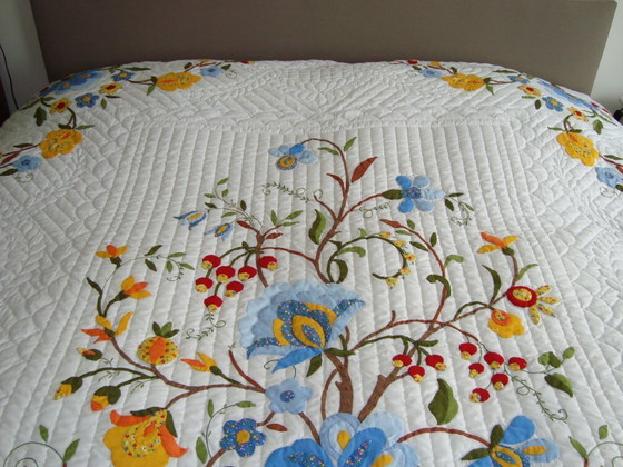 Image 1 of Handmade Amish Quilt (from 1986) - ‘Tree of life’ pattern