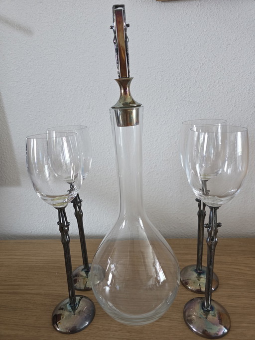Corrie van Ammerlaan decanter + 4 glasses