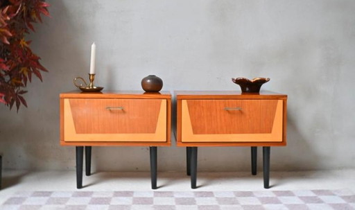 Ensemble de tables de chevet vintage des années 1950