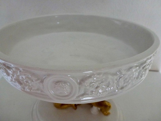 Image 1 of Prachtige Vintage Italiaanse Fruitschaal met Goudkleurige Cherubijnen