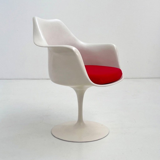 Draaibare tulpfauteuil van Eero Saarinen voor Knoll, jaren 70.
