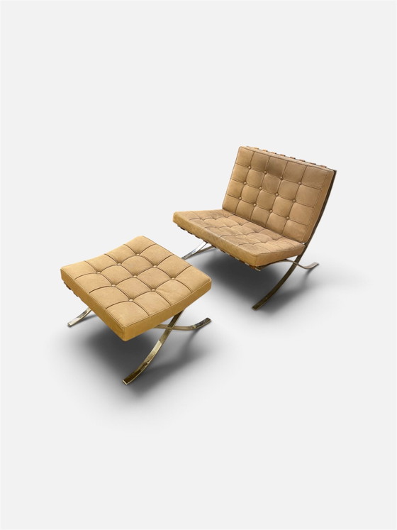 Armchair “Barcelona” Ludwig Mies Van der Rohe, Italian edition 1970s, Leather, Chrome, Beige (photo 7 of 7)