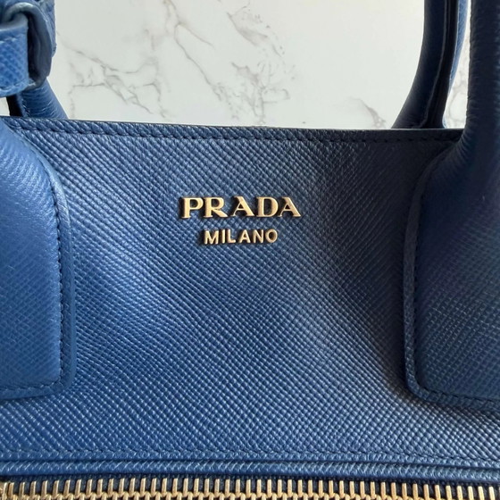 Prada Saffiano Leather Open Promenade Satchel – Borse a spalla (photo 11 of 23)