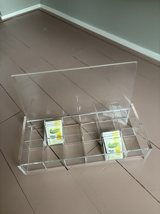 Belle boîte à thé/rangement en plexiglas