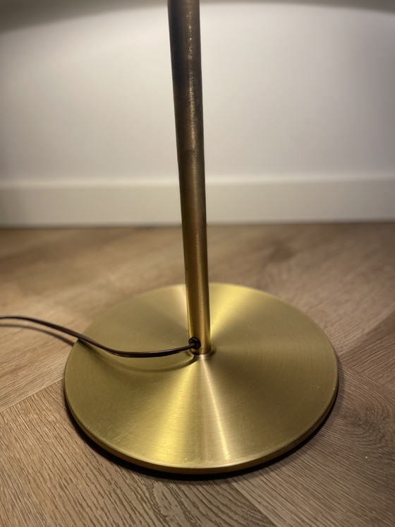 Image 1 of Space age paddestoel messing en glazen tafellamp van Peill & Puzzler 1970s