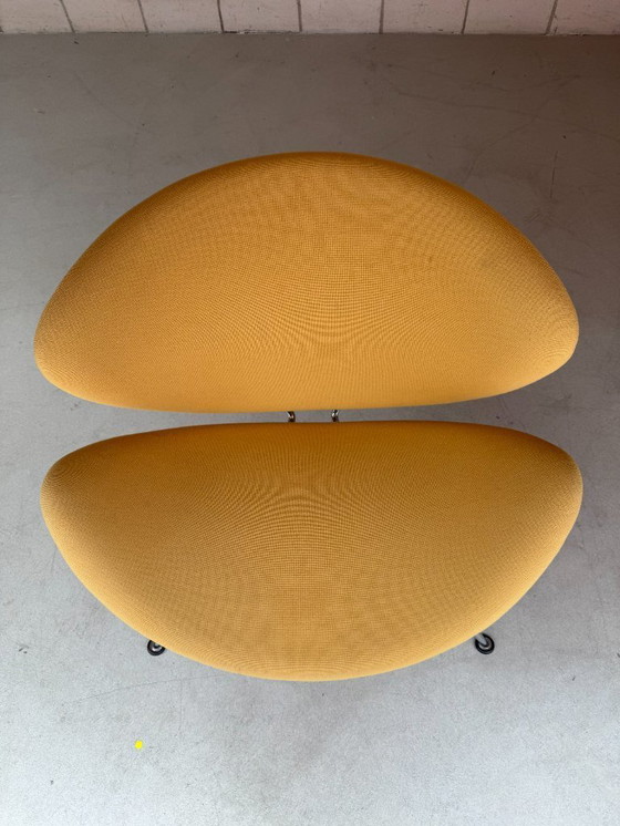 Image 1 of Artifort Orange Slice (amarillo)