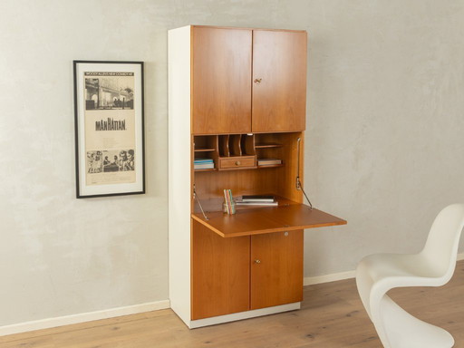 High Dresser as Secretary, 60s