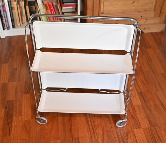 Image 1 of Chariot de service DINETT - Édition spéciale élégante - Une création originale de Bremshey - Chrome et blanc