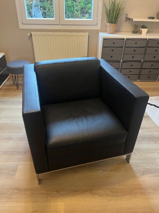 Image 1 of Poltrona di design Walter Knoll Foster 500 – Pelle nera, condizioni eccellenti