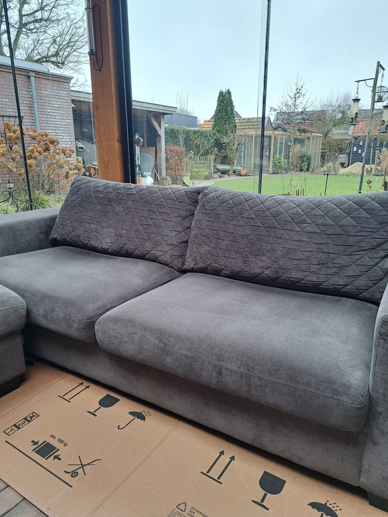 Image 1 of Divano Urban 2,5 posti con pouf