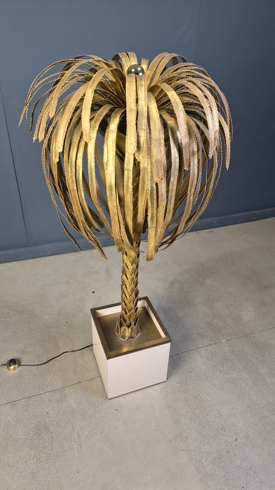 Image 1 of Lámpara de pie con forma de palmera de latón, de Maison Jansen, década de 1970.