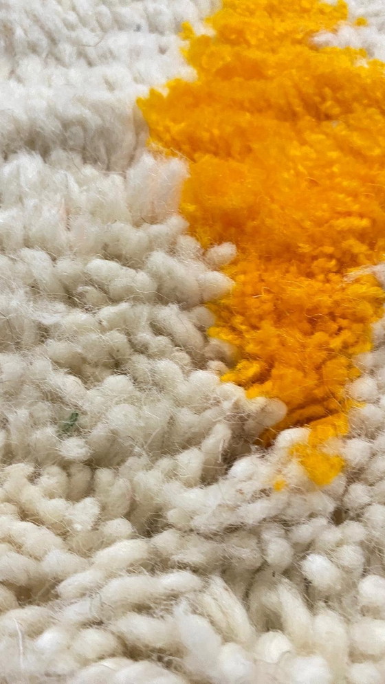 Image 1 of Tapis berbère exclusif des montagnes de l'Atlas – Laine tissée à la main, 300 x 205 cm