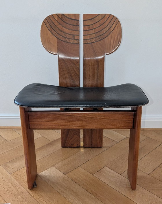 Image 1 of Mesa y ocho sillas Afra & Tobia Scarpa, Maxalto Artona Serie África