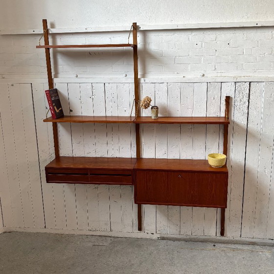 Image 1 of Poul Cadovius – Modulair Wandsysteem Teak Vintage Deens