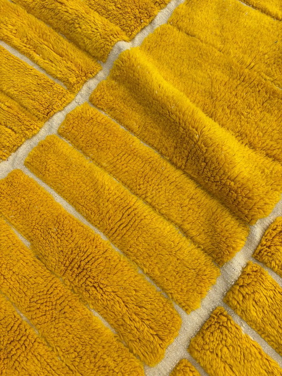 Geel Mrirt Marokkaans wollen tapijt 200x300 cm – Handgemaakt dik wollen Berber tapijt geweven door een (photo 6 of 10)