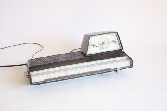 Image 1 of Vintage Philips Clock Radio model 22RS274, 1967