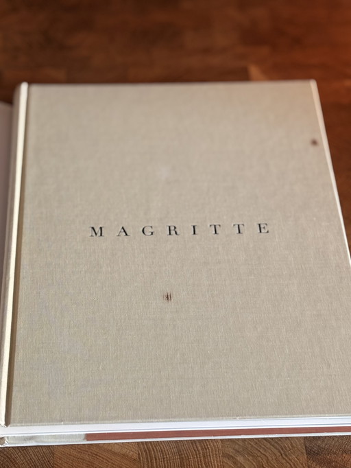 Magritte – Montreal Museum (1996) | Museum edition