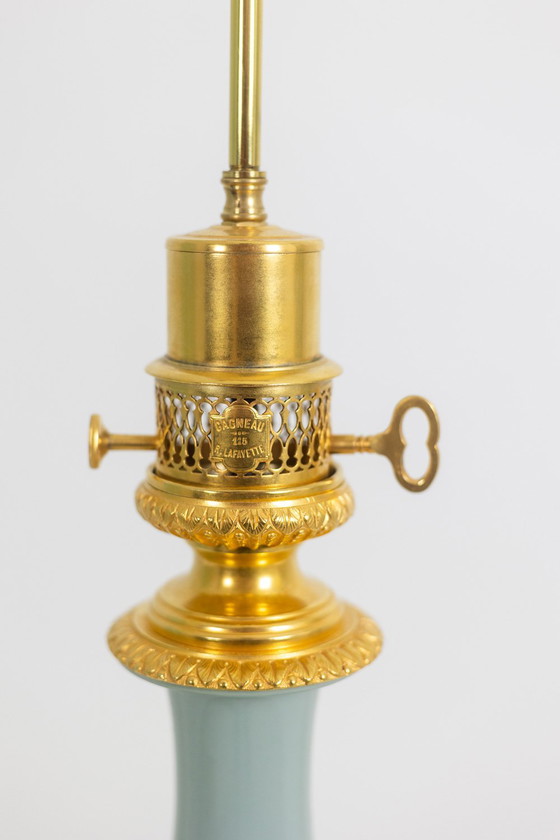 Image 1 of Coppia di lampade in porcellana celadon e bronzo dorato. Circa 1880.