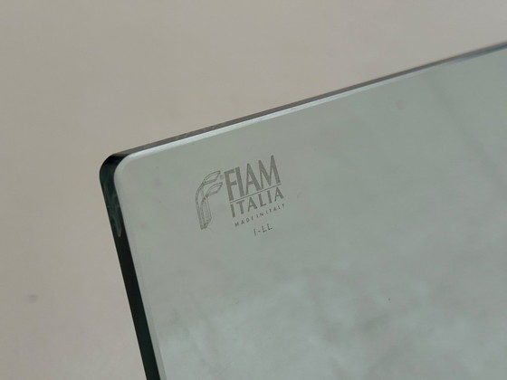 Image 1 of Revistero de diseño Fiam Italia | Años 80 | Cristal curvado