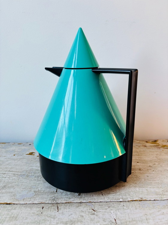 Thermos Emsa Rio degli anni '80 con caratteristico design conico 'Memphis' in turchese e nero (foto 3 di 10)