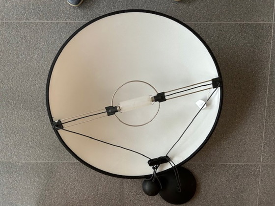 Image 1 of Luceplan Trama