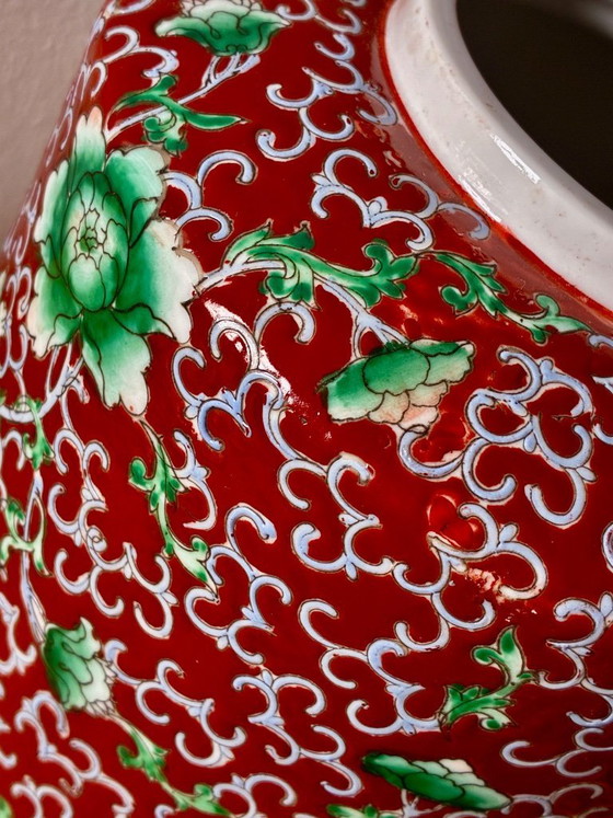 Image 1 of Vintage Jingdezhen China Hard Porcelain Vase