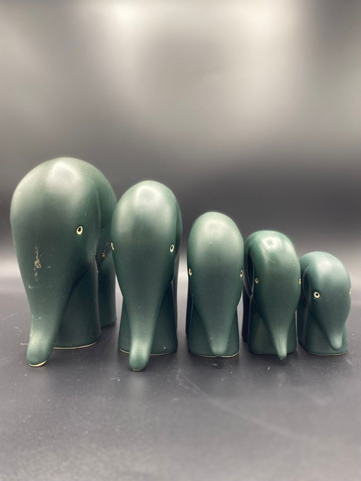 Vintage ceramic figurines Elki Steengoed Holland elephant 5 pieces from small to large