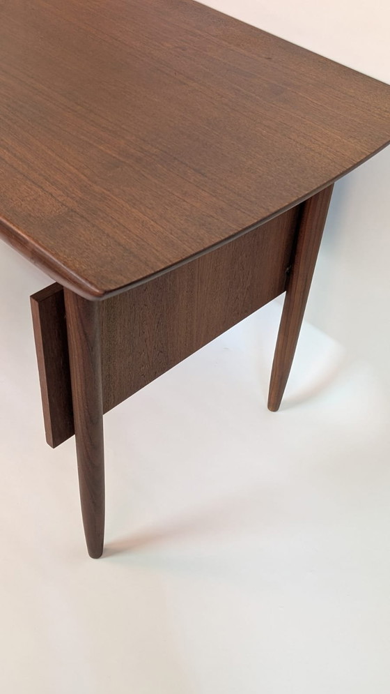 Image 1 of Iconic Mid-Century Teak Desk by Tijseling for Hulmefa made in the 1950s.