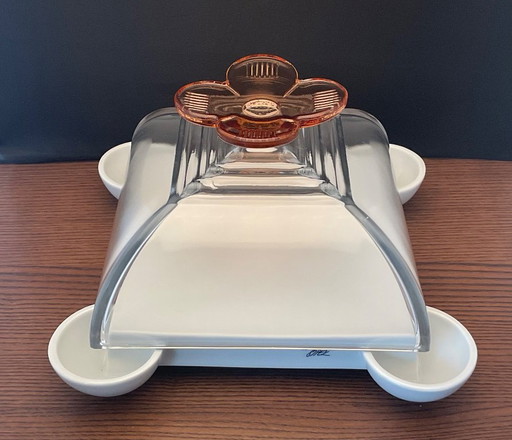 Cúpula de queso Borek Sipek