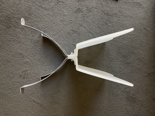 Portariviste IKEA Design