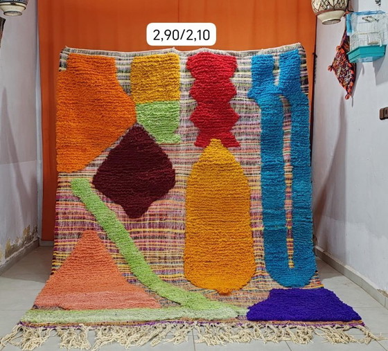 Image 1 of Tapis Boujaad marocain authentique fait main 290 × 210 cm – Tapis berbère en laine aux motifs abstraits et colorés – Tapis conte