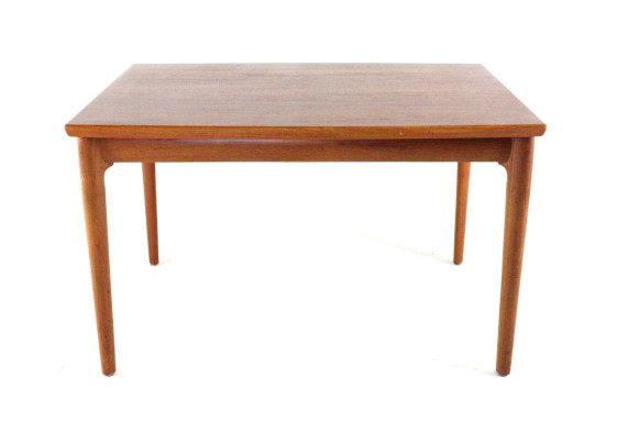 Vintage Danish rectangular extendable teak dining table – Wood (photo 2 of 18)
