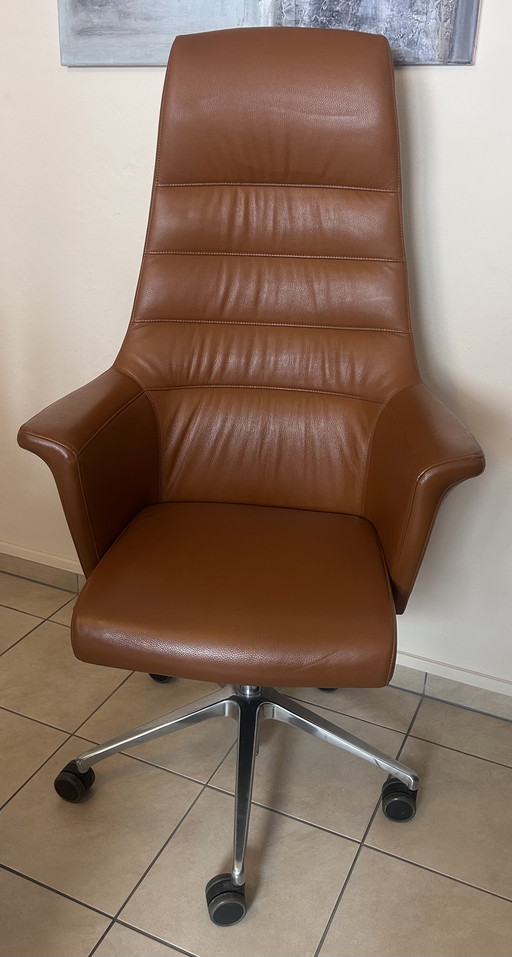 Fauteuil de direction en cuir Of Course de Sitland