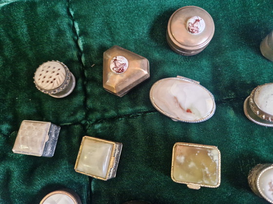 Image 1 of Colección de 16 pastilleros