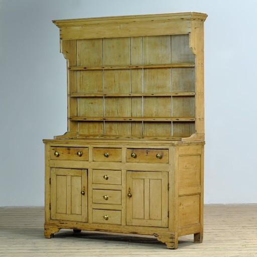 Grenenhouten buffetkast, circa 1850 – kasten, Wood, Brass, Vintage