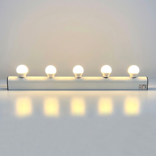 Applique blanche à 5 ampoules de Guzzini, 1970