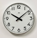 Horloge murale argentée vintage de ESMI, années 1980