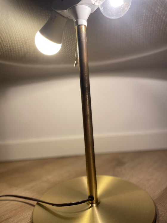 Image 1 of Space age paddestoel messing en glazen tafellamp van Peill & Puzzler 1970s