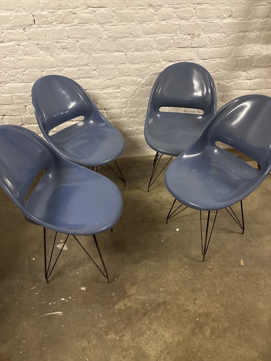 Image 1 of 4 Chaises de Miroslav Navratil Vertex