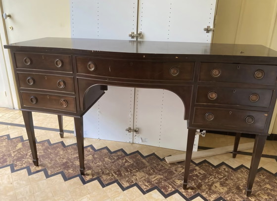 Antique-style Mahogany Sideboard (Hepplewhite / Baker Style) – Storage cabinet, Wood, Metal (photo 5 of 5)