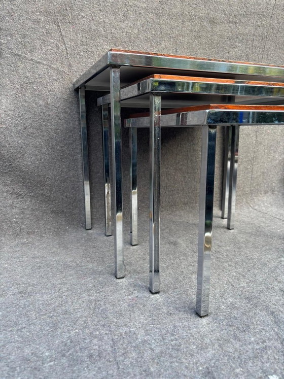Ensemble de Tables d'appoint du fabricant Pastoe conçu par Cees Braakman, Bois, Chrome, Marron (photo 6 sur 11)