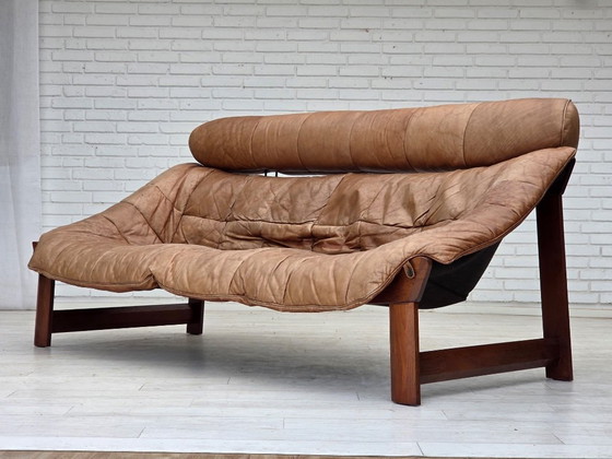 Image 1 of Anni '70, design norvegese di Jan Erik Lindgren, divano a due posti modello "Amazon".