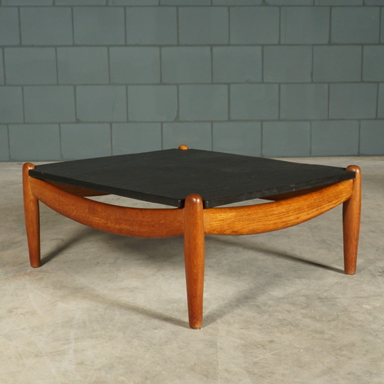 Image 1 of Table basse vintage en chêne - Carl Straub - 1960s