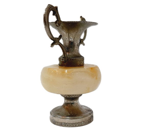 Image 1 of Vintage small decorative amphora with onyx