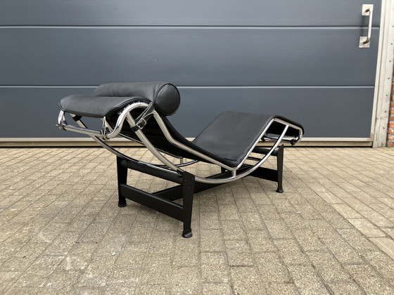 Image 1 of Cassina originale Le Corbusier Lc4 nero/cromo, come nuovo