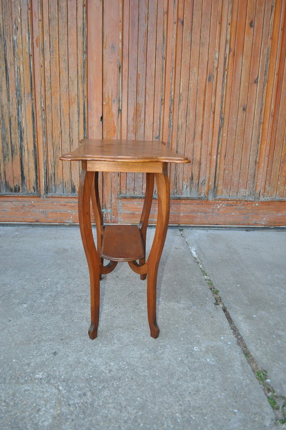 Art Nouveau Bentwood Side Table, 1920s (photo 4 of 7)
