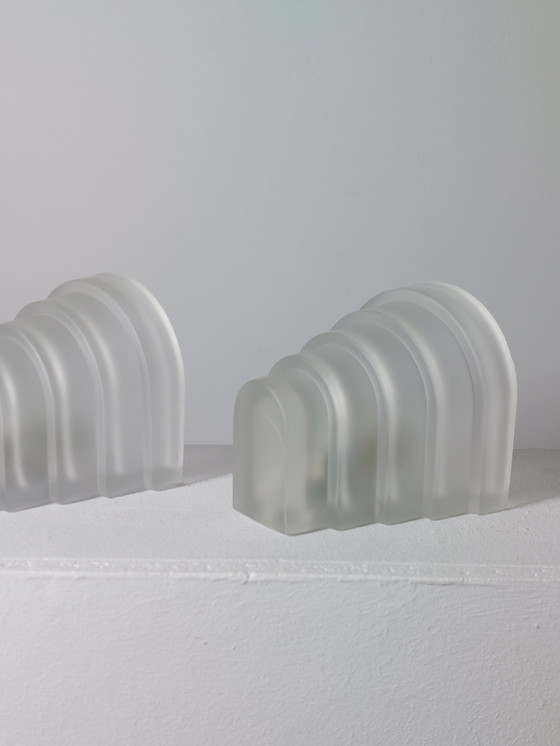 Image 1 of Coppia di lampade da parete a più livelli, vetro smerigliato, anni '80, E14, Art Déco Revival