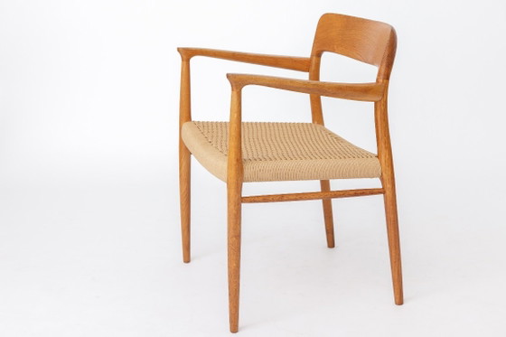 Image 1 of Sillón modelo 56 de Niels Otto Møller, pieza rara | Roble danés | Asiento tejido a mano | Década de 1950