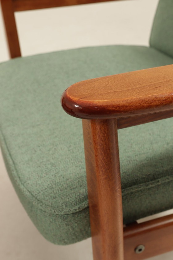 Image 1 of Paire de fauteuils vintage menthe vert 1970